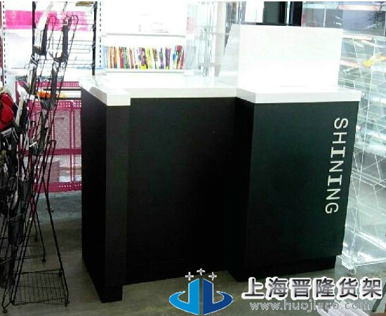 【商場(chǎng)貨架】-商場(chǎng)柜臺(tái)貨架02-GT10